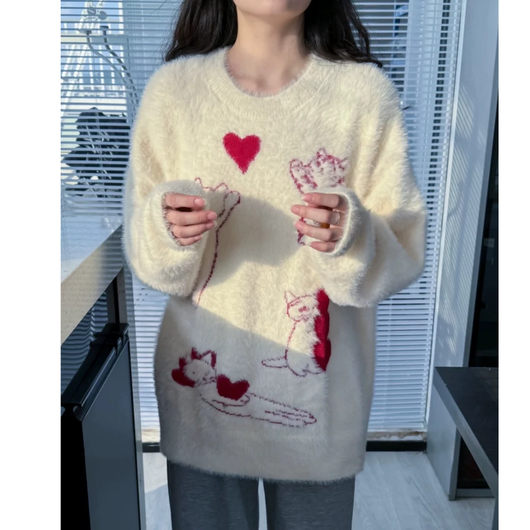 甜美可爱白色毛衣女秋冬宽松慵懒风水貂绒圆领套头复古针织衫上衣