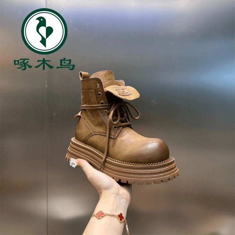 啄木鸟复古英伦风粗跟厚底马丁靴女2024新款百搭增高显瘦大黄靴子
