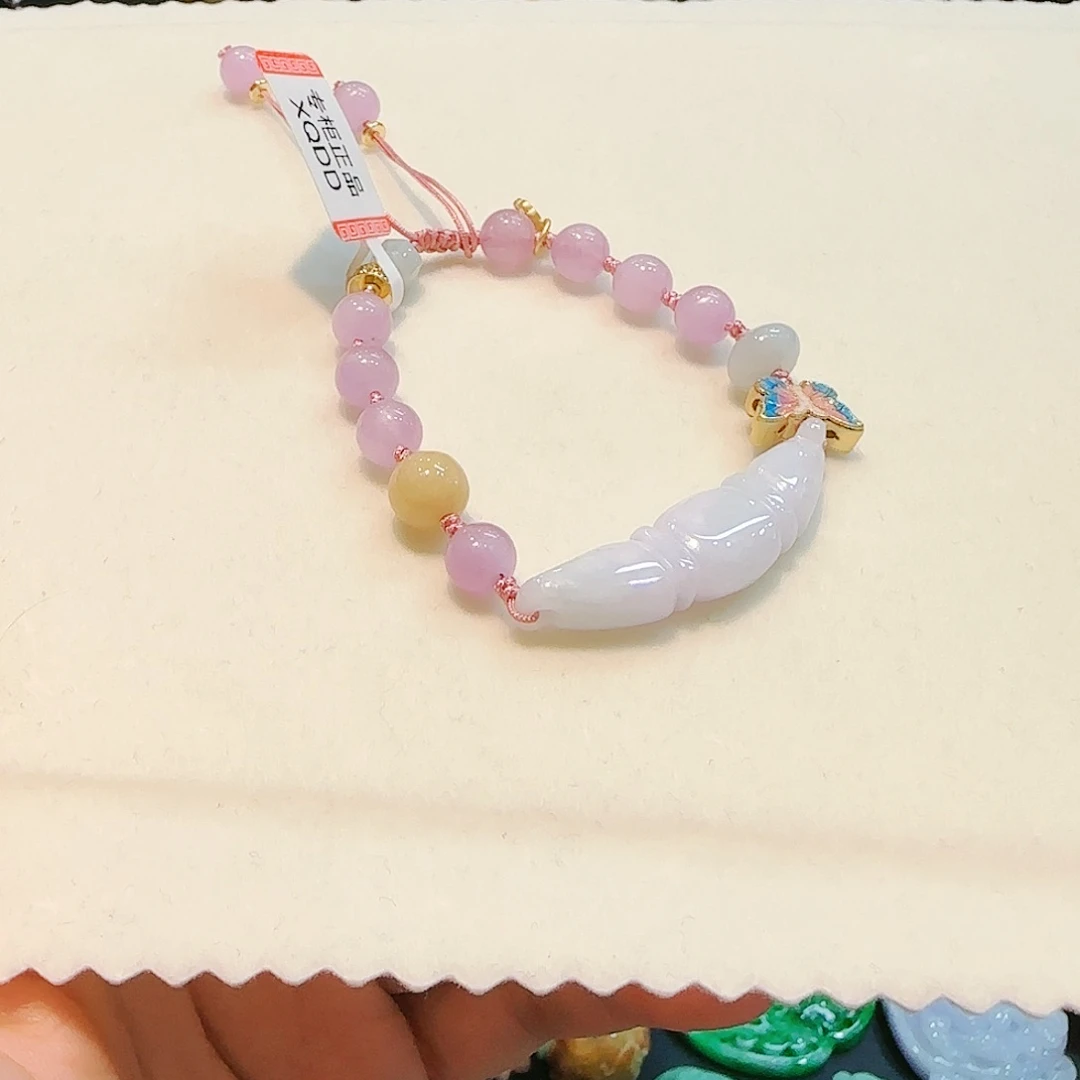 翡翠颈饰未镶嵌手串