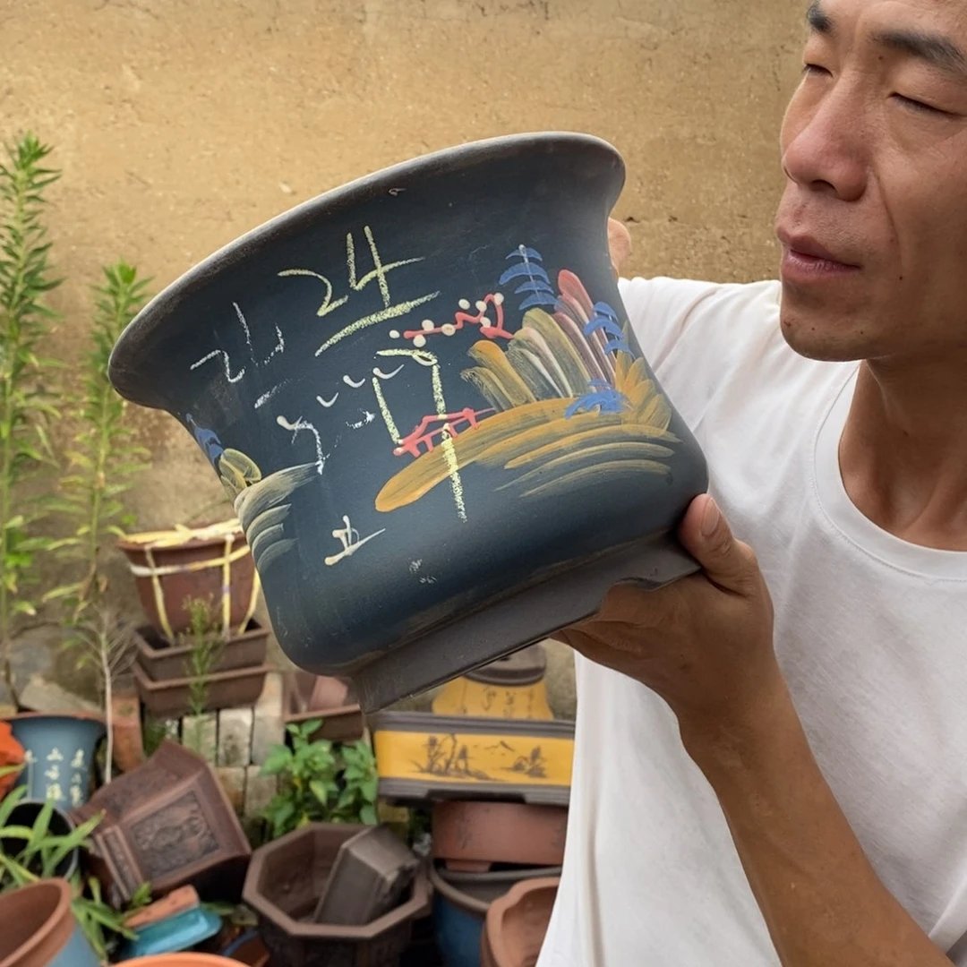 红陶20CM（含）-50CM（不含）紫砂艺术学院