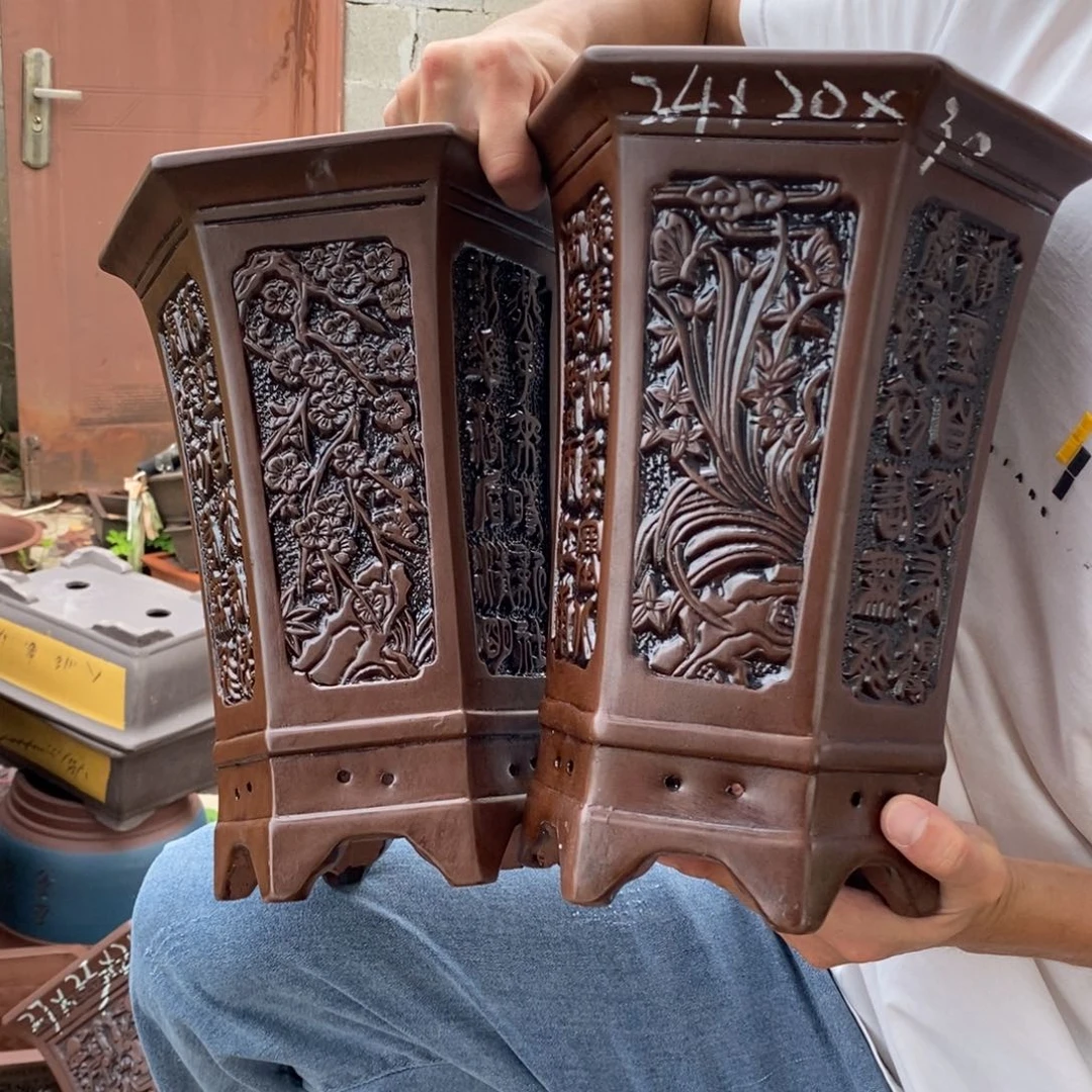 红陶20CM（含）-50CM（不含）紫砂艺术学院