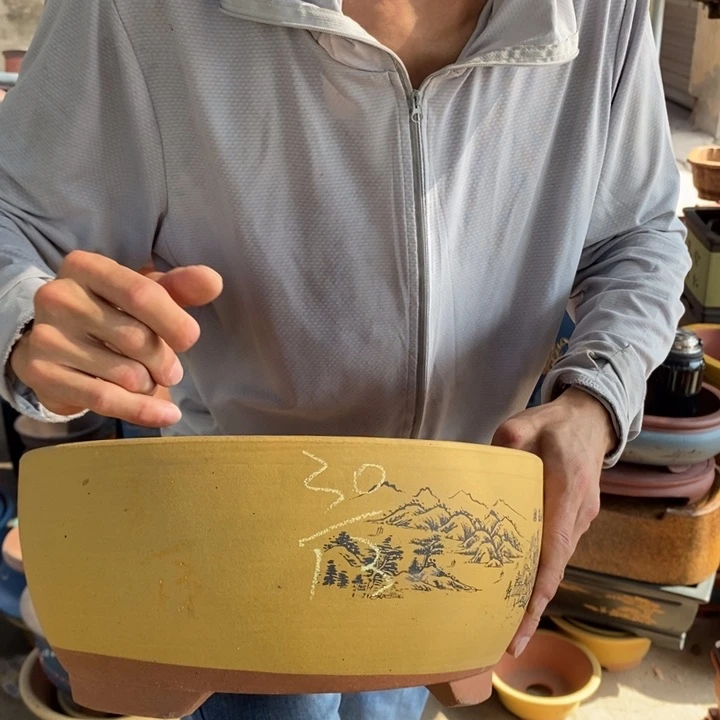 红陶20CM（含）-50CM（不含）紫砂艺术学院