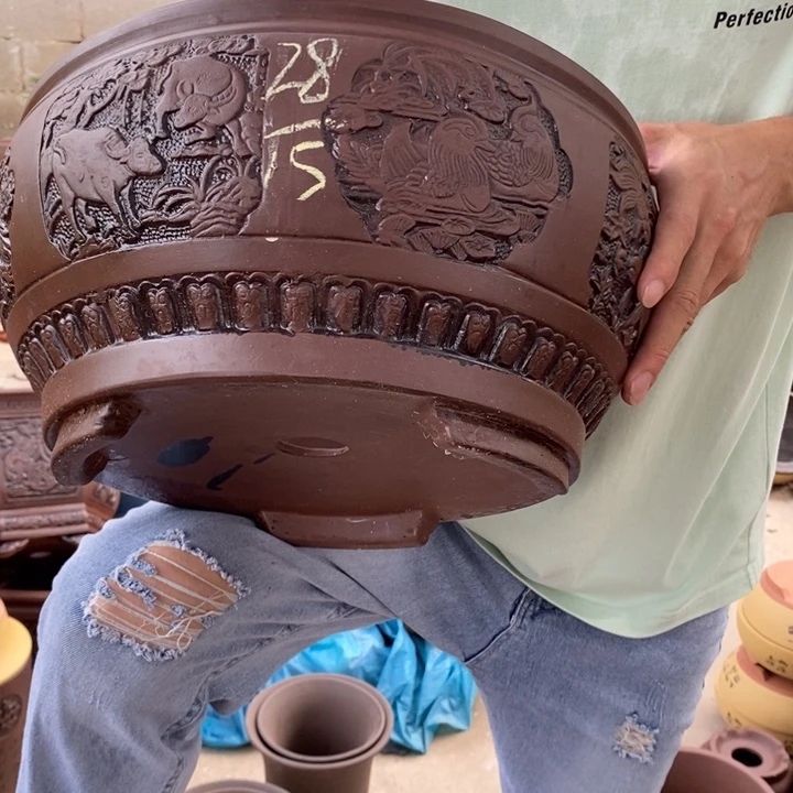 红陶20CM（含）-50CM（不含）紫砂艺术学院
