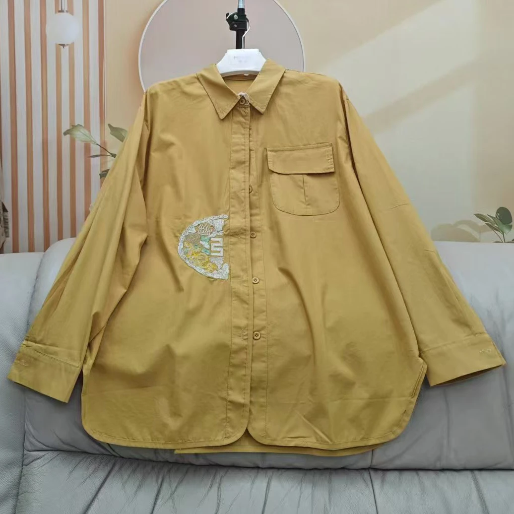 只发新疆女士秋季新款翻领刺绣衬衫宽松舒适百搭66632