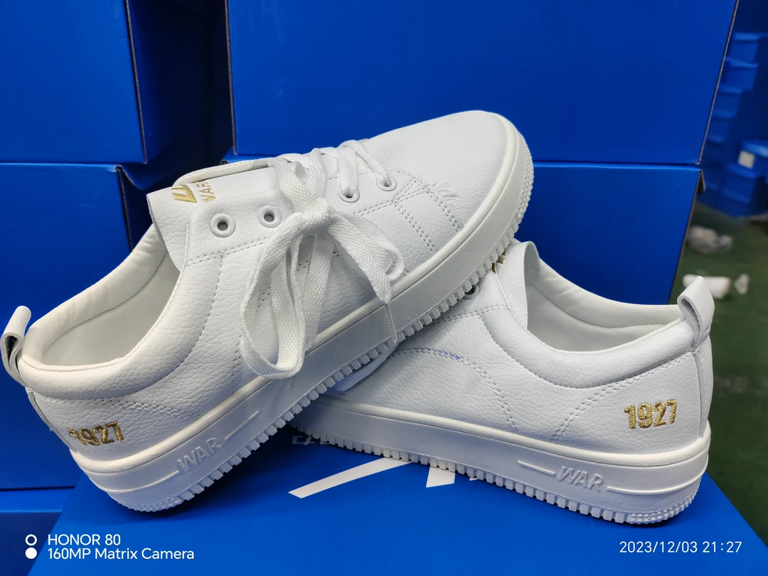 断码微瑕疵，男鞋鞋休闲板鞋男士空军《完美者绕道》