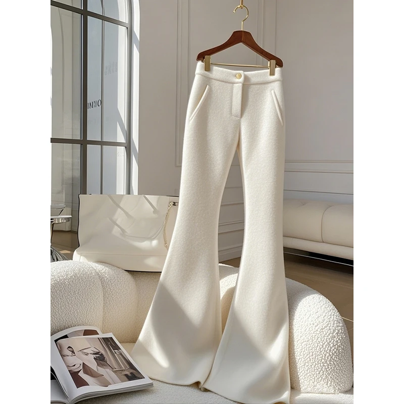 白色加厚糯米裤子女2024冬季今年流行爆款高腰显瘦微喇针织阔腿裤