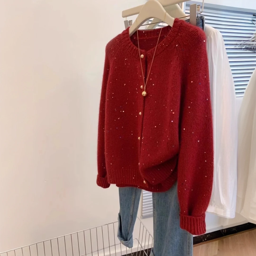 红色新年亮片毛衣外套女秋冬冬季设计感圆领高级感针织开衫上衣潮