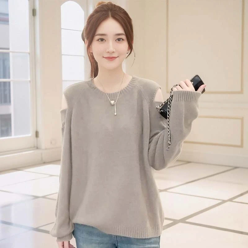 NUMEN BUTTON/灵扣2025春夏新款钉珠设计感露肩镂空套头针织衫女