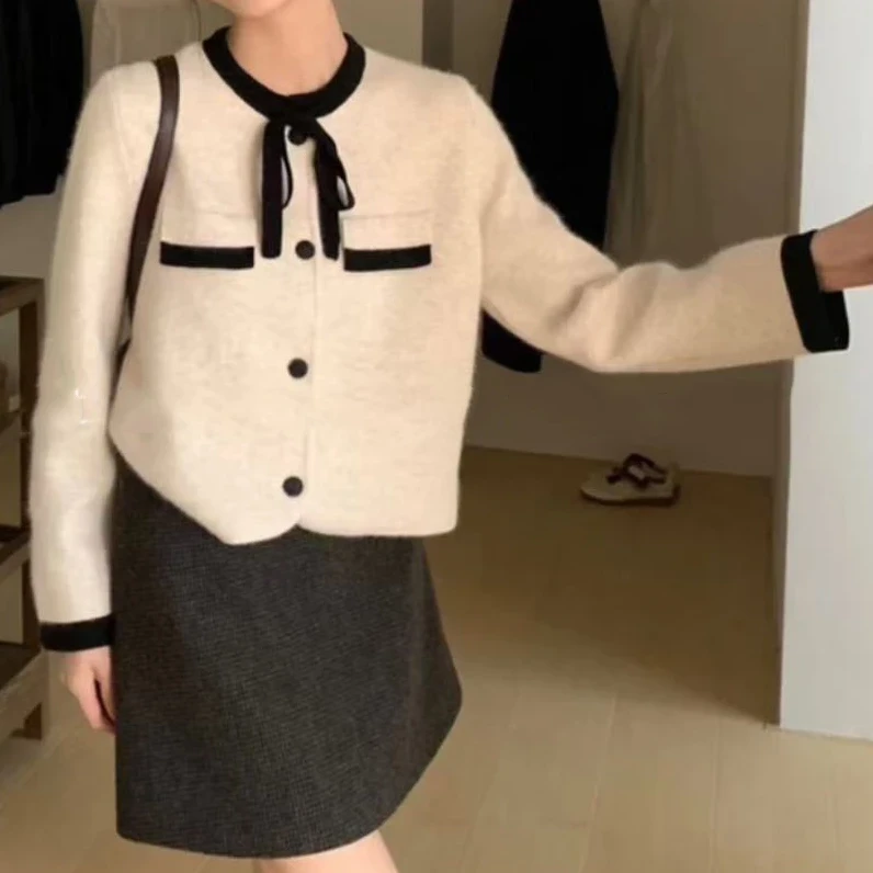 撞色蝴蝶结针织外套开衫2024新款小香风设计感显瘦外穿毛衣女