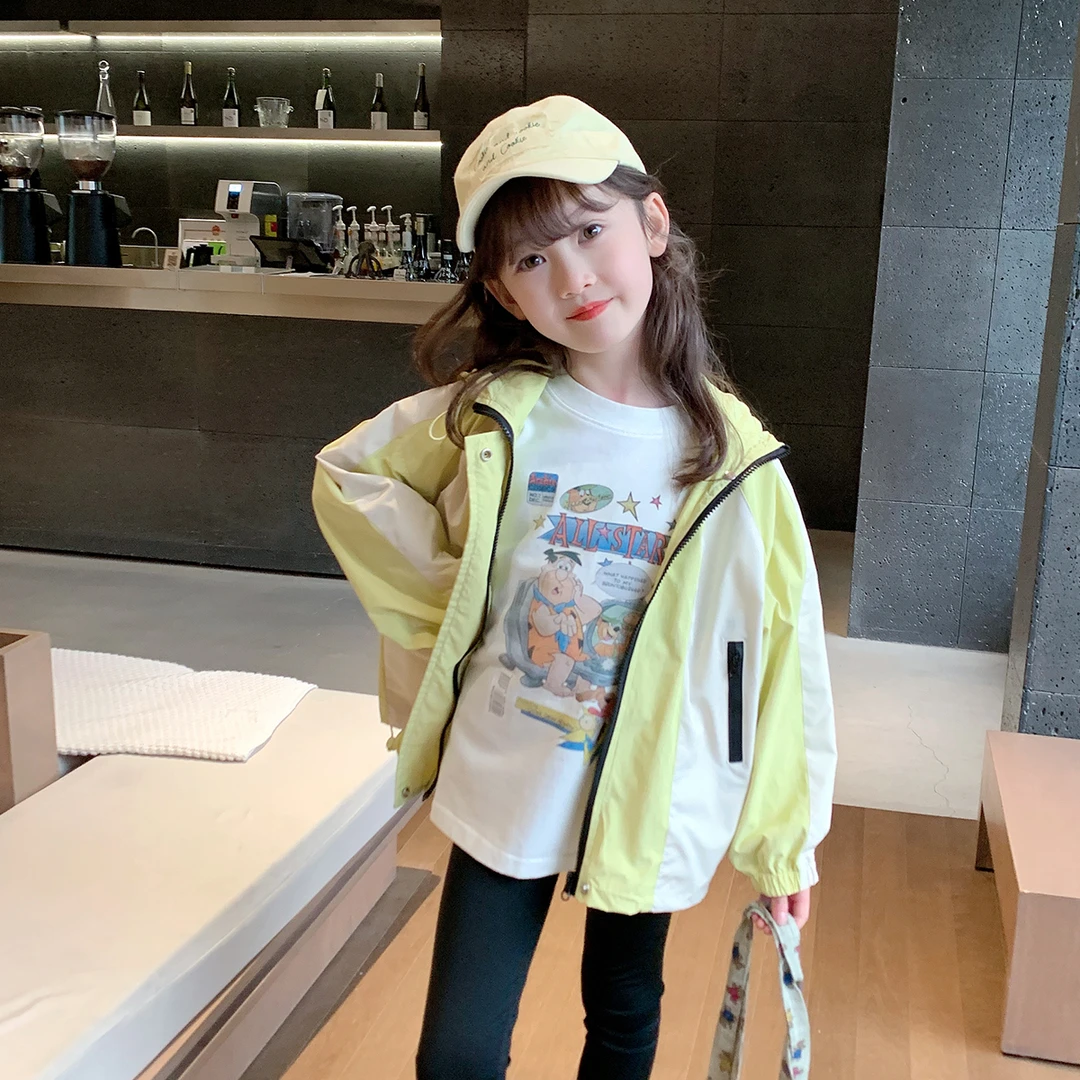 现货女童外套2024春装新款儿童连帽冲锋衣休闲洋气防风外衣Y24112