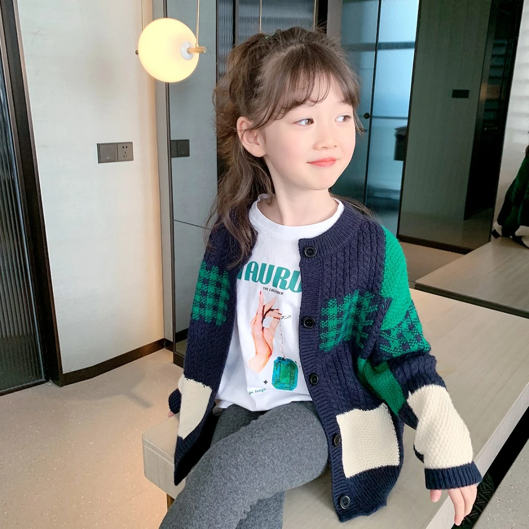 现货 2023秋装新款韩版女童撞色针织开衫时髦百搭圆领上衣A22332