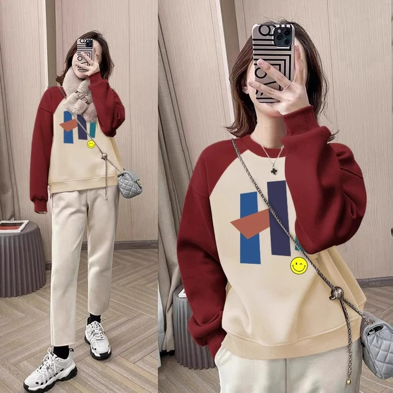 酒红拼杏色插肩圆领卫衣女2024新款宽松加绒中长款打底衫上衣ins