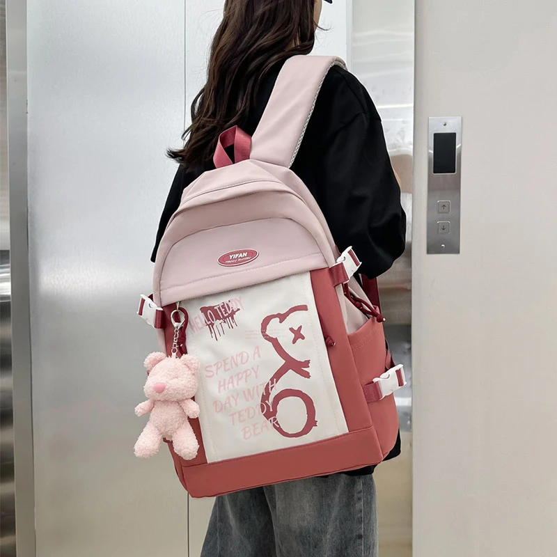 书包初中女生2025年新款高中生大学生高颜值女孩双肩包大容量背包
