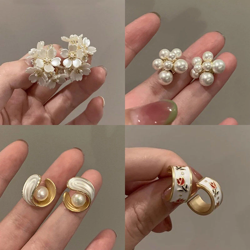 一只番茄酱法式白色花朵耳环高级感众设计感高级冷性风轻奢圆脸女