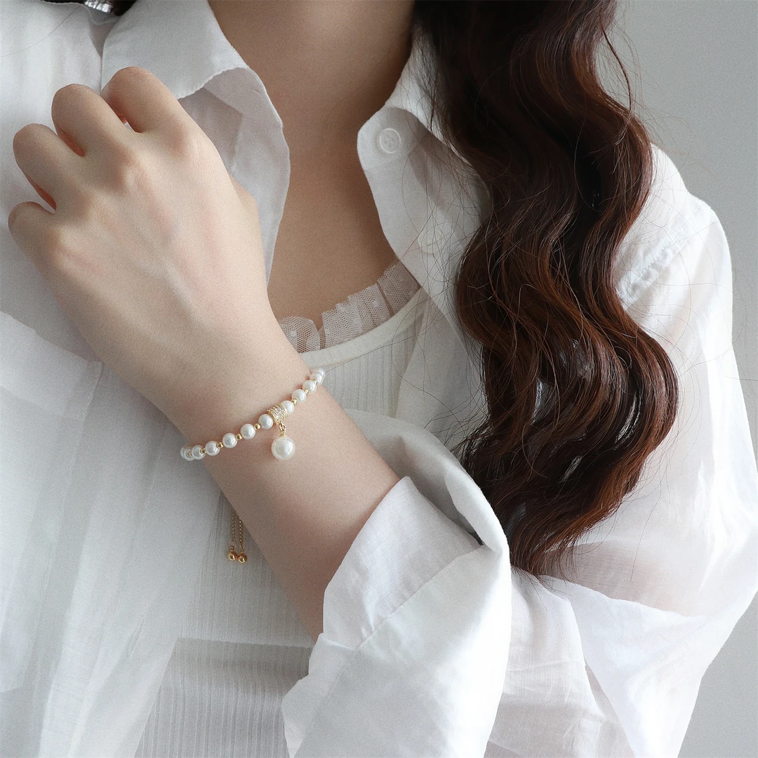 因缺斯汀饰品 铜合金仿珍珠手链 【温柔序曲】法式浪漫手链可调节