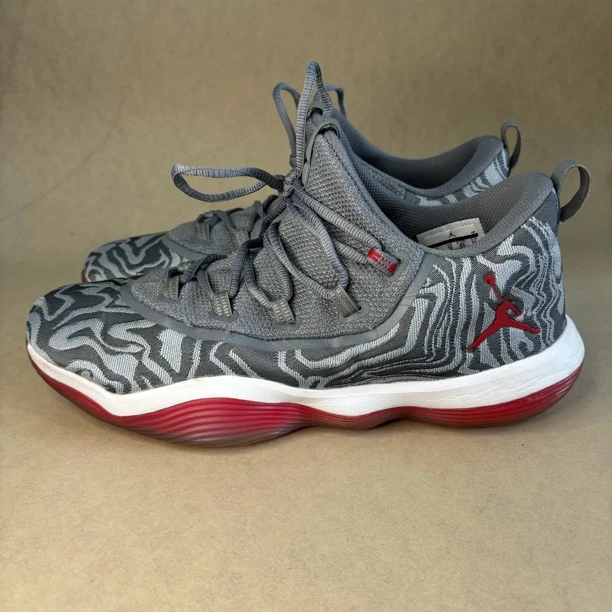 45码二手Jordan Super.Fly 2017 缓震实战 防滑篮球鞋 公价1599