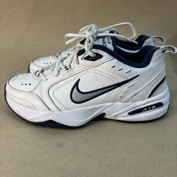 41码二手Nike Air 耐克气垫 舒适耐磨 休闲鞋 运动鞋白色