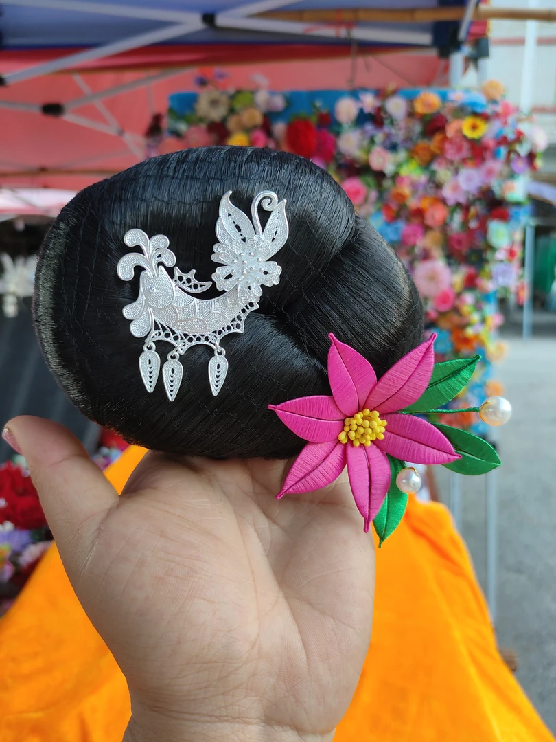 925银银制品 苗族假银饰品，插前面仿银花饰品