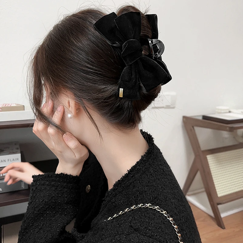 非金属锦纶发饰 黑色蝴蝶结丝绒发夹女盘发抓夹高级感鲨鱼夹子ins