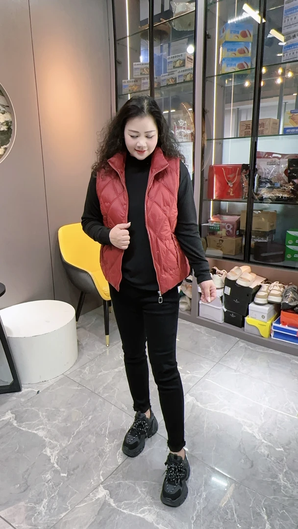 0666冬季韩版菱格时尚马甲2863