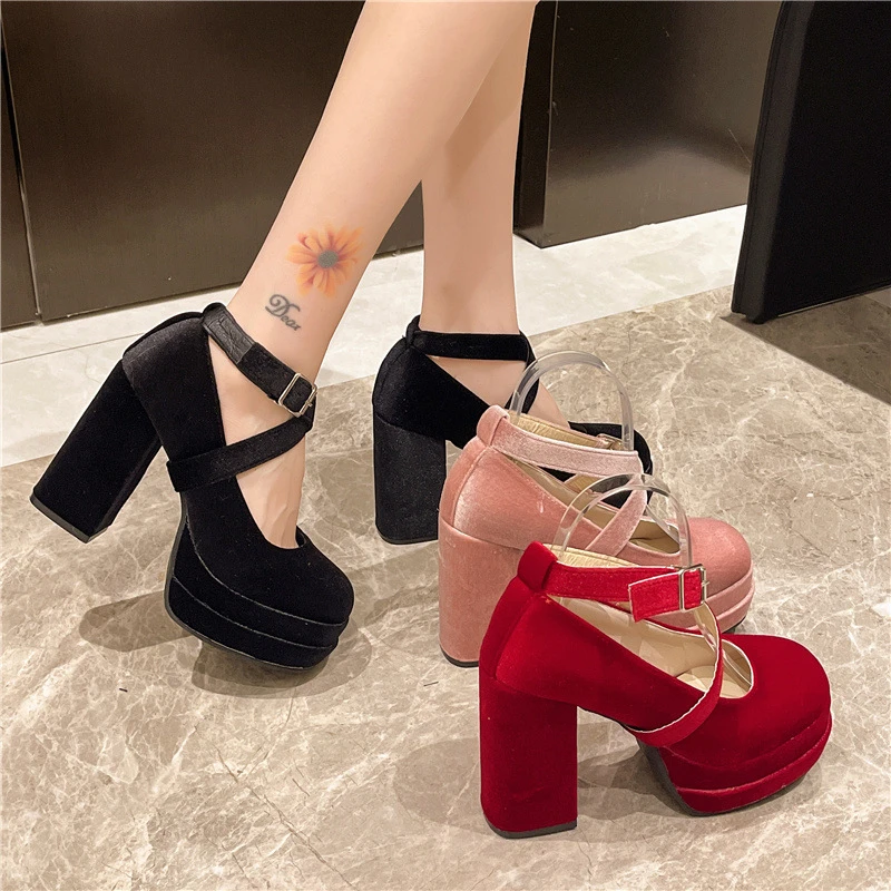 绒面玛丽珍鞋2024春季新款粗跟法式交叉绑带防水台高跟鞋时尚可爱