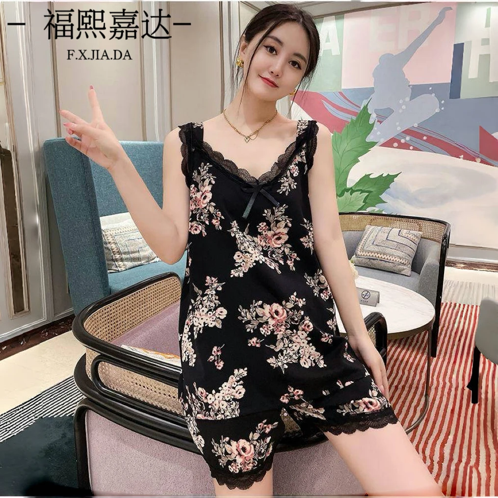 爆款睡衣女夏季新款v领印花吊带短裤套装时尚年轻宽松大码家居服