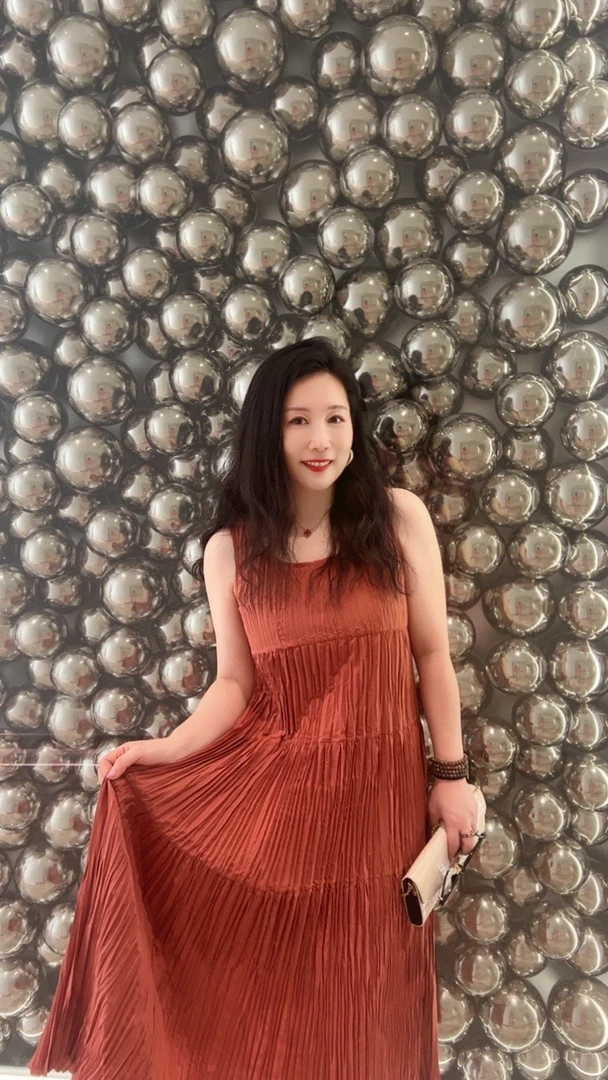 24夏季弹力无袖吊带褶皱连衣裙包容性！不挑人！