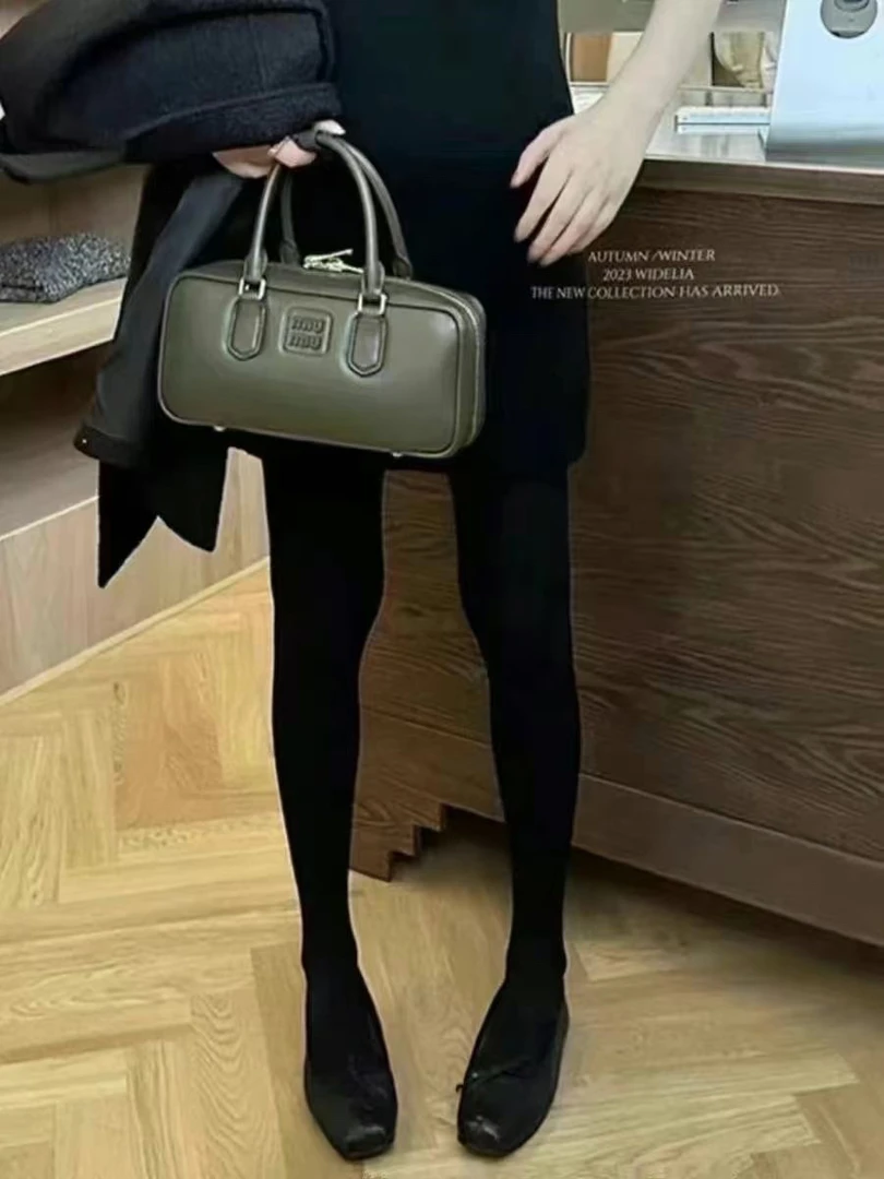 “靓丽阁”冬款加绒显瘦连体袜