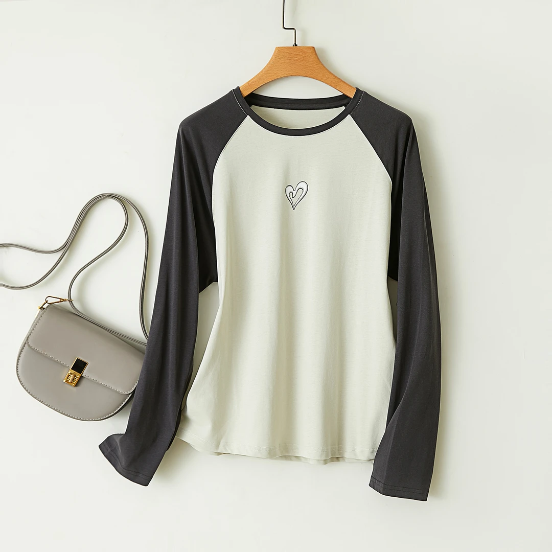 特！舒适100%棉~门店17&9！撞色爱心印花插肩袖套头时髦卫衣L72351