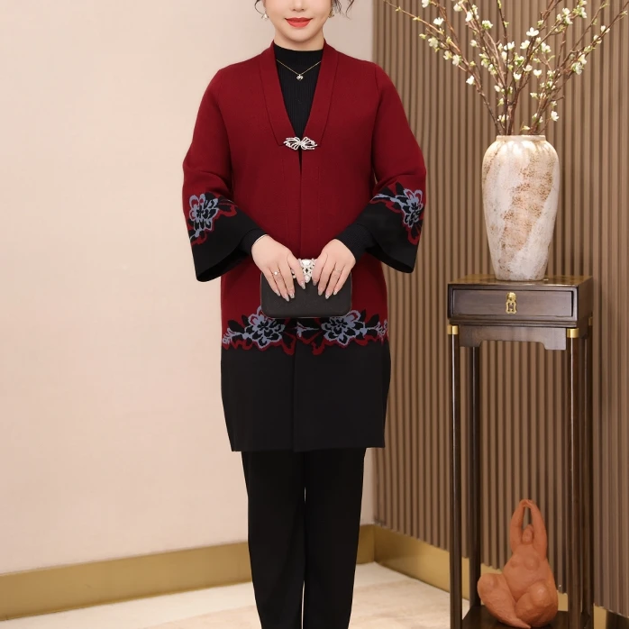 本命年妈妈装秋冬外套新款毛衣针织开衫大码中老年女装喜庆过年装