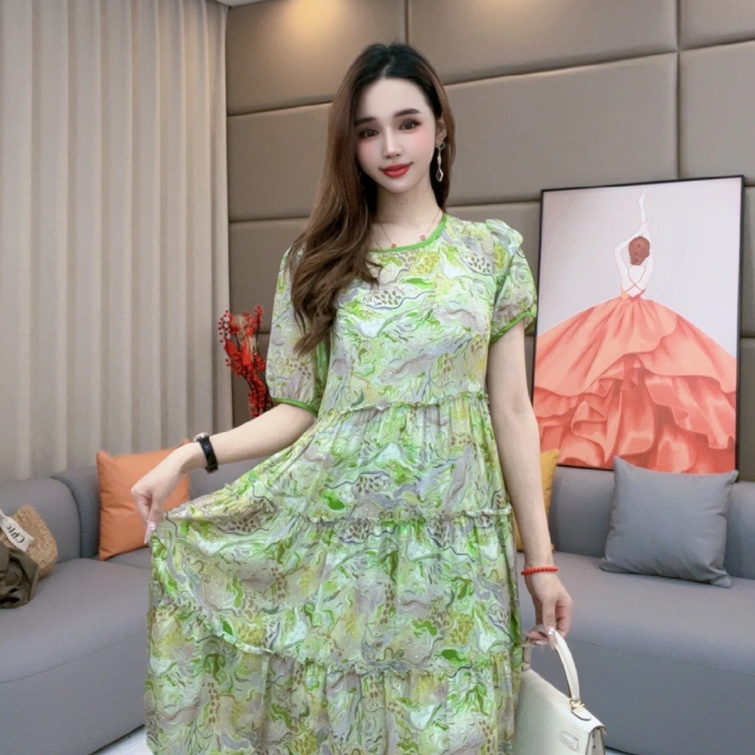 ‘’绿色印花‘’真丝连衣裙75089女装连衣裙碎花气质时尚