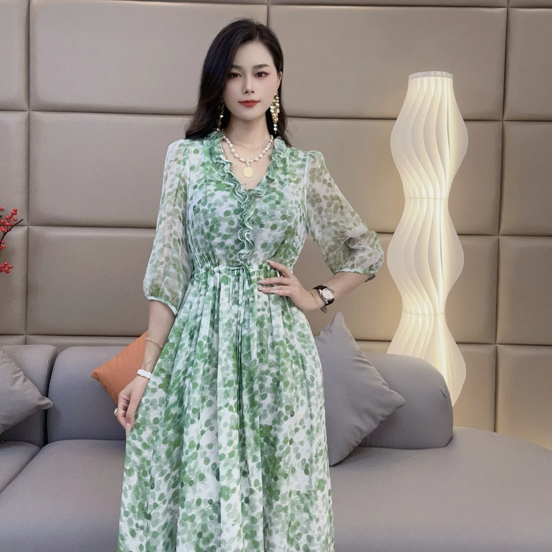 ‘’青青草绿‘’ 法式V真丝连衣裙显瘦气质轻奢时尚修身收腰 90450