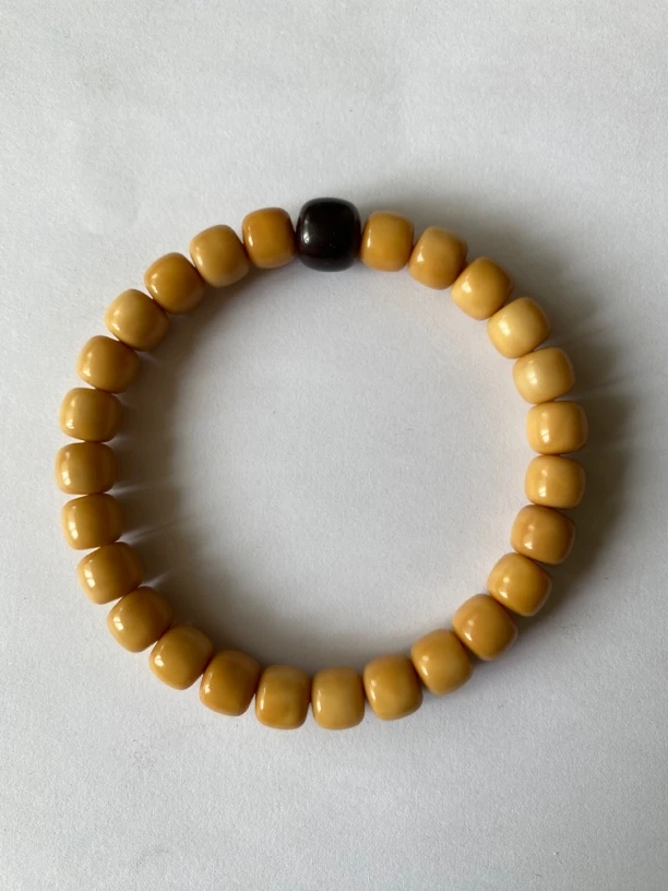 龙脊菩提无钥匙孔精挑9*8老型（押车勿拍）