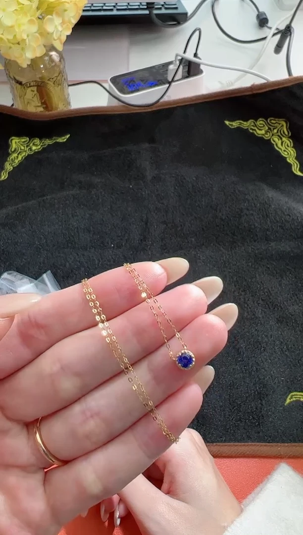 【闪购商品】蓝宝石项链18K金镶嵌清