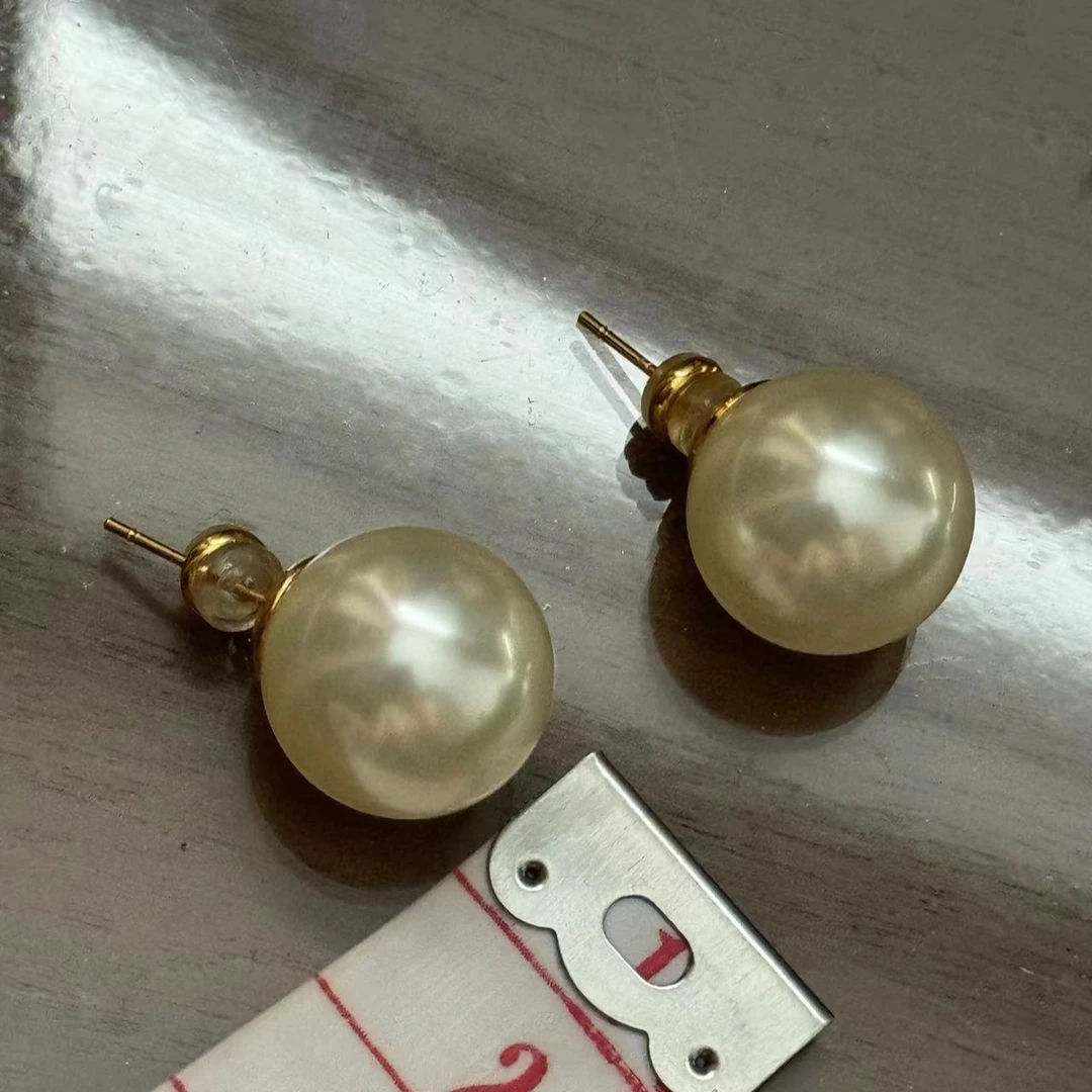 非金属仿珍珠耳饰 简约百搭珠珠耳环   气质时尚经典轻奢耳环