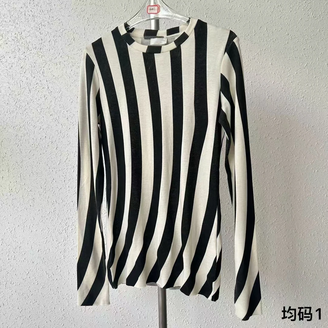 福利竖条纹显瘦上衣P28