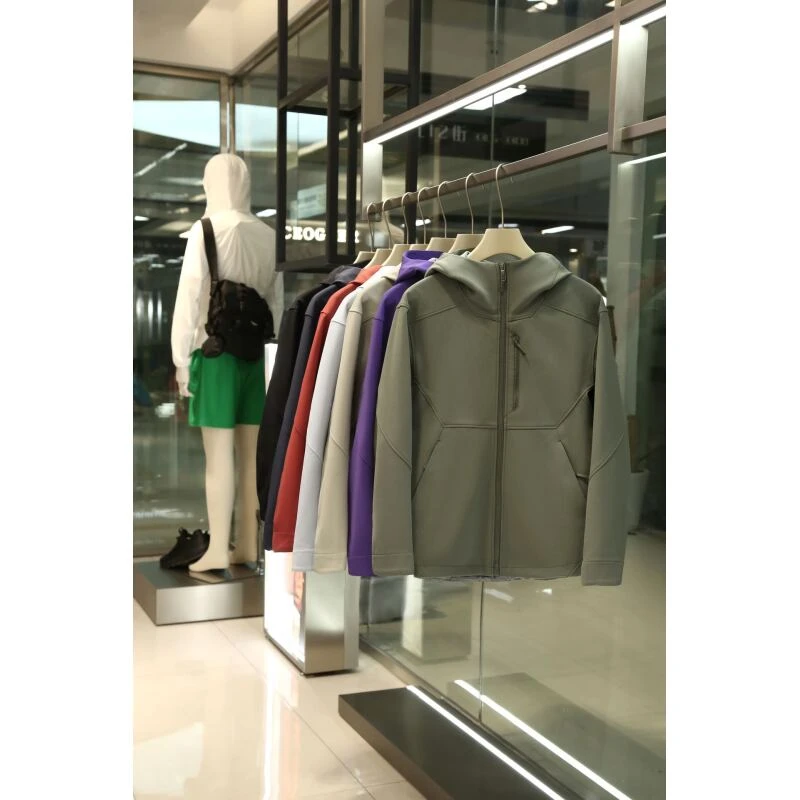 XX茑！早秋新款！男士城市户外三防软壳冲锋衣连帽夹克HB061