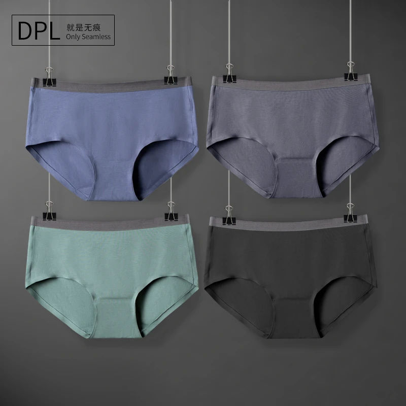 DPL纯色无痕抗菌内裤性感一片式少女黑色舒适抑菌中腰内衣三角裤