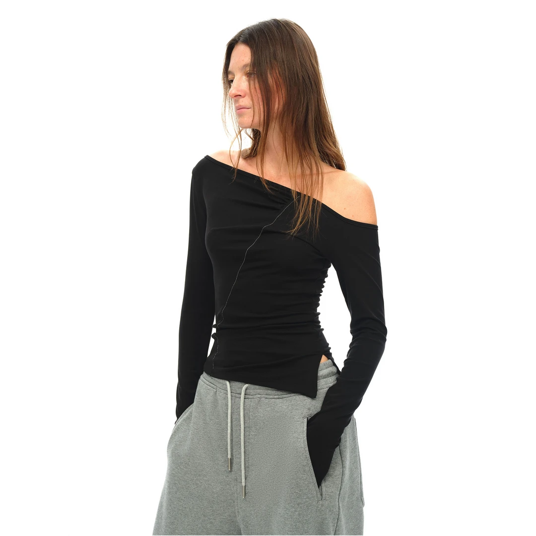 empty page黑色斜肩长袖开叉T恤修身显瘦百搭打底衫