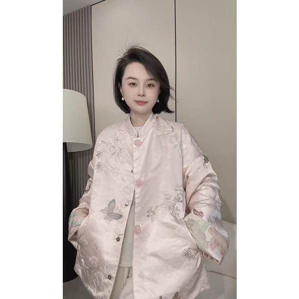 大掌柜推荐  高级感真丝织金提花两面穿棉外套女