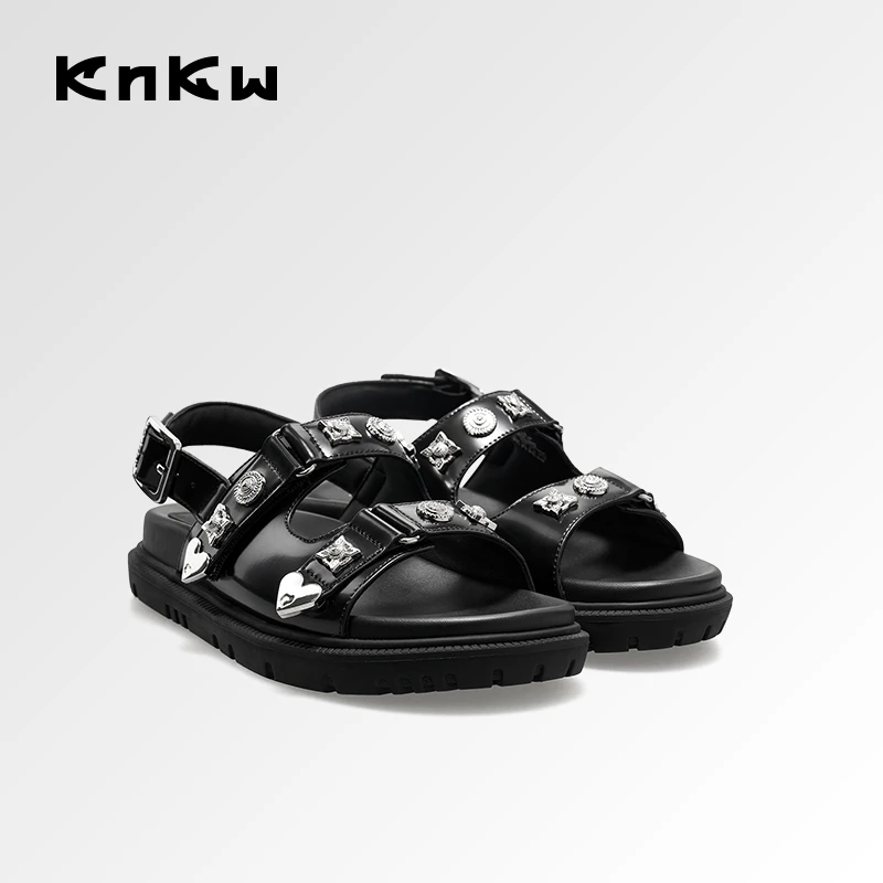 KNKW夏季扣带黑色女款2024新款外穿休闲透气露趾时装拖鞋W4085002