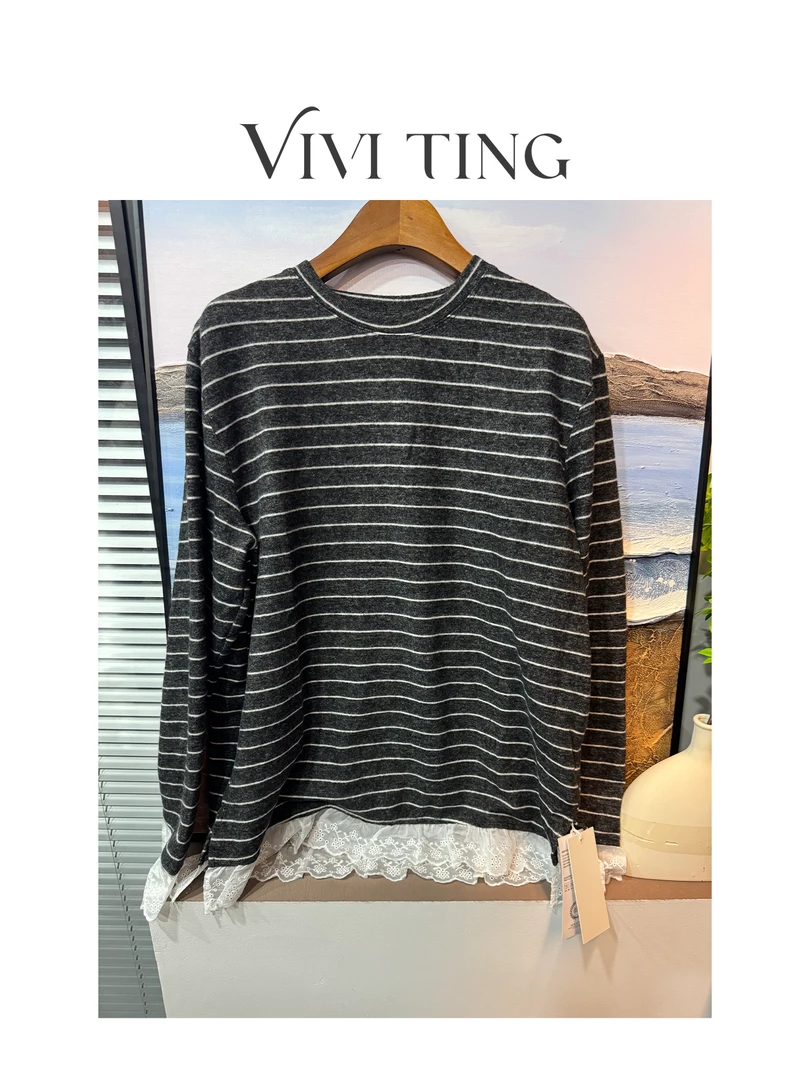【VIVI·TING】婷姐推荐法式时尚条纹撞色下蕾丝拼接袖上衣s321