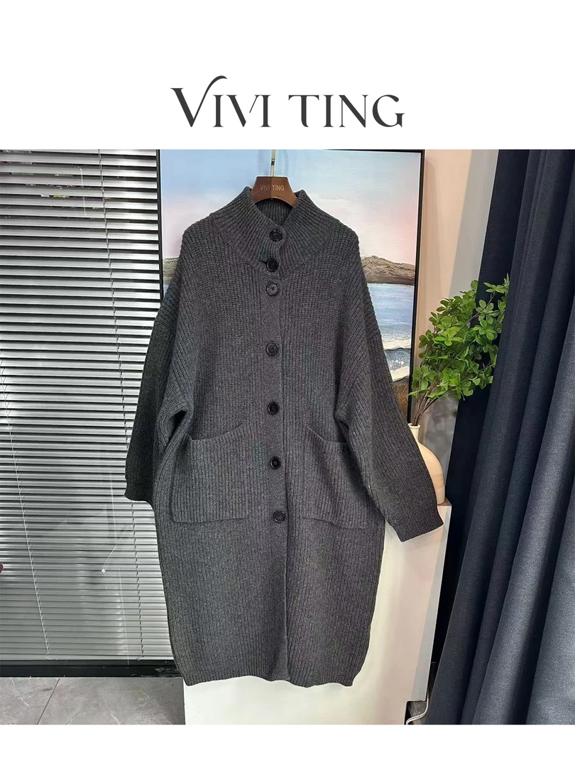 【VIVI·TING】婷姐推荐慵懒风立领前口袋单排扣中长款毛衣外套F507