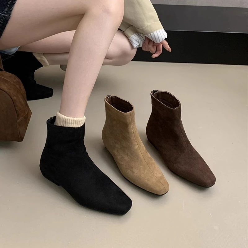 高级感粗跟绒面法式小踝靴方头瘦瘦短靴女鞋秋冬新款加绒马丁靴子