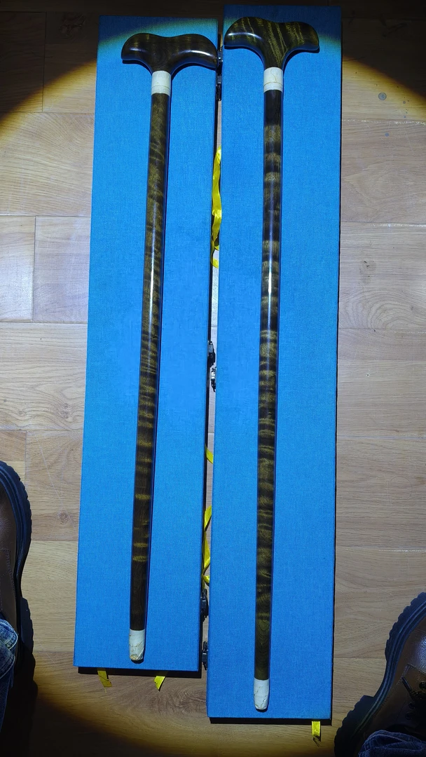 四川小叶桢楠阴沉金丝楠木拐杖花纹漂亮乌木拐杖送爸妈长辈老人