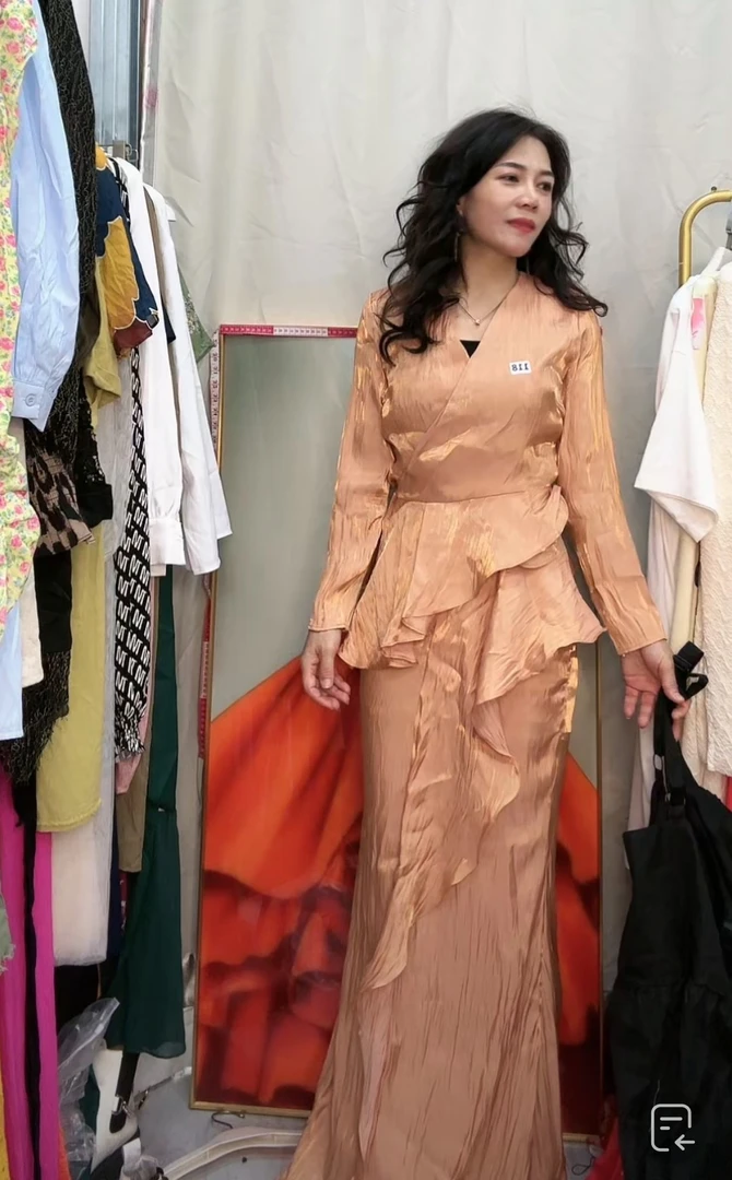 女款针织潮品服装潮流连衣裙设计师花色网红碎花