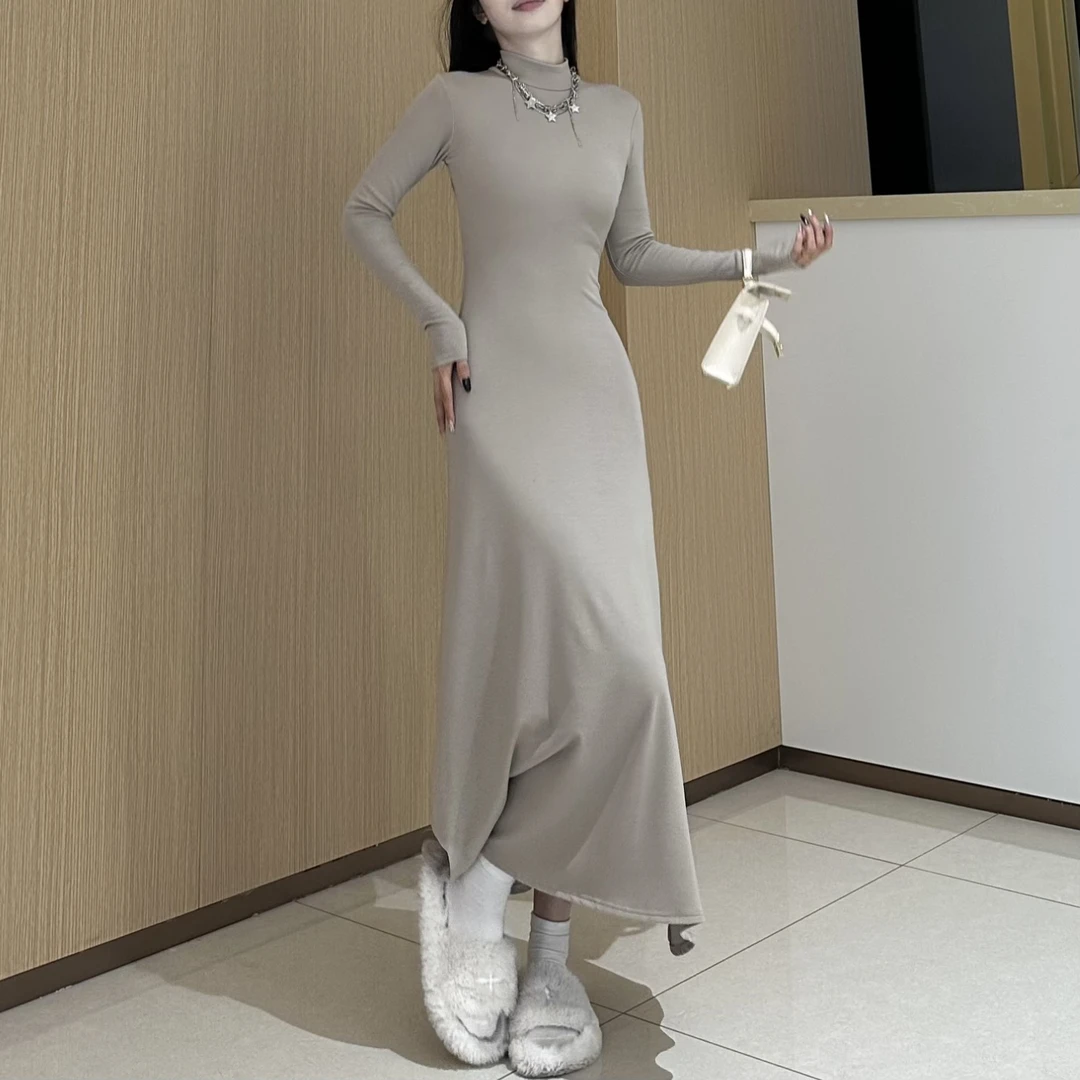 A字大摆加绒版半高领显瘦气质长袖打底简约纯色修身长裙连衣裙