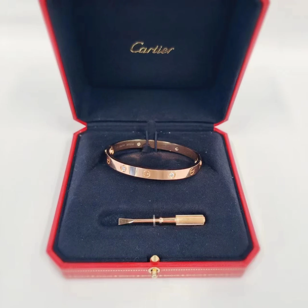 95新 Cartier/卡地亚 全款39800 安洁利田哥手镯/SP122303