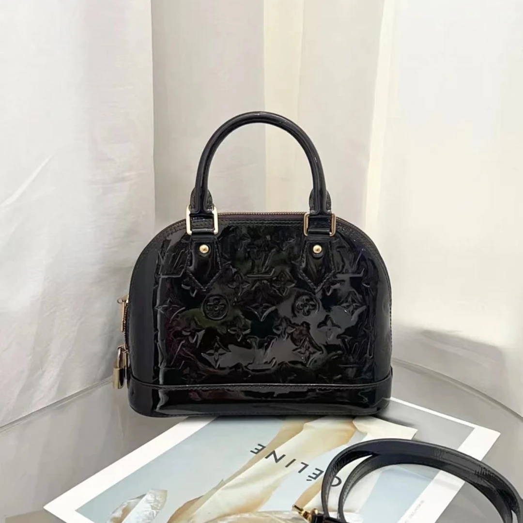 95新 LouisVuitton/路易威登 安洁利田哥贝壳包/ZH716038