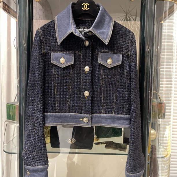 95新  CHANEL 18P 粗花呢编织牛仔外套 34码